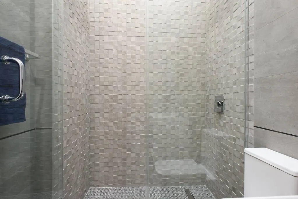 78-4D Quality 1Br W&D Skylight By Central Park New York Apartment